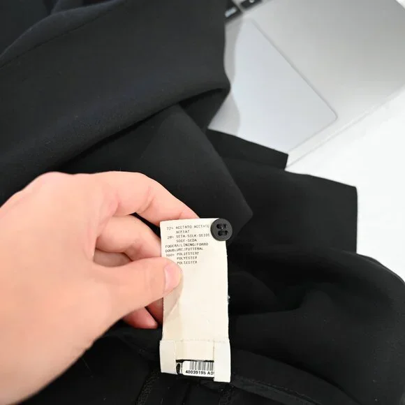 Armani Collezioni Size 8 Wide Leg High Waist Silk Blend Pants